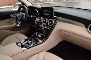 Mercedes GLC: Judging for 2016 Wards 10 Best Interiors