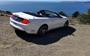 Ford Mustang 2.3L High Performance rear white