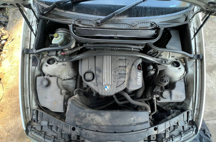 BMW X3 2.0 D diesel screenshot.png