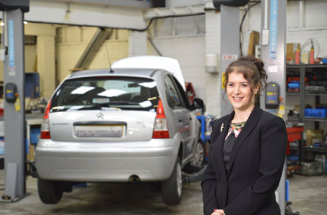 Garage manager Jane Russell in market for more female mechanics