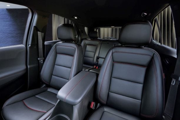 Chevrolet Equinox RS interior (21).jpg