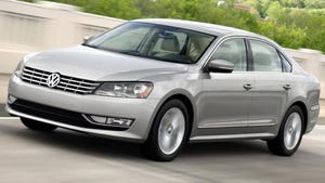 Passat customers in hot climates can order hightech windshield without deicing element