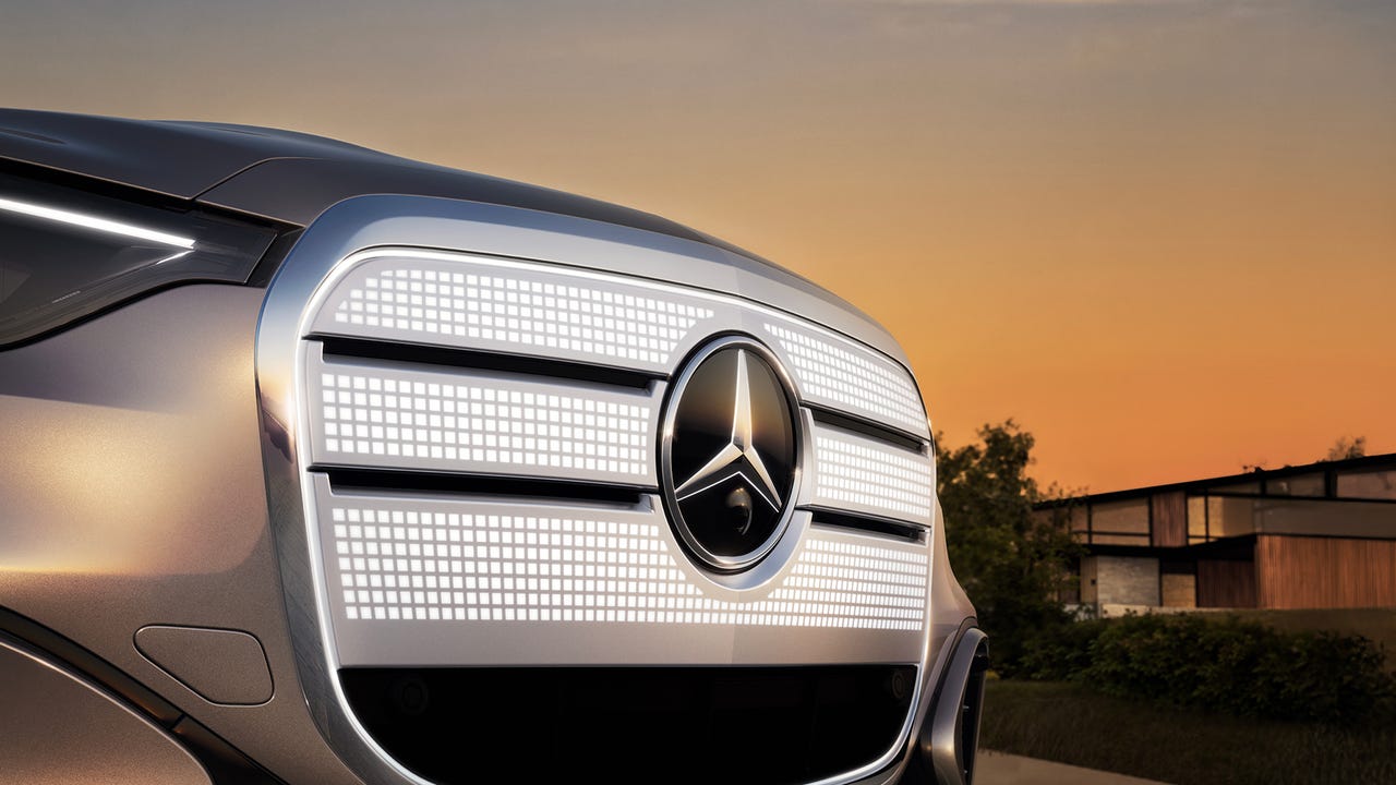 Mercedes-Benz Looks Back to Move Forward with Bold New Face