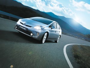 Toyota Indiarsquos Ishii wants Bsegment hybrid to join Prius Camry