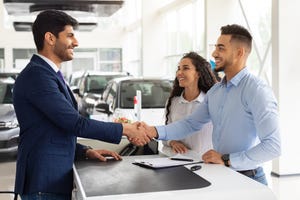 Customers and salesperson (PureCars)