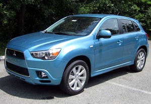 Current Outlander CUV gets refresh for rsquo14