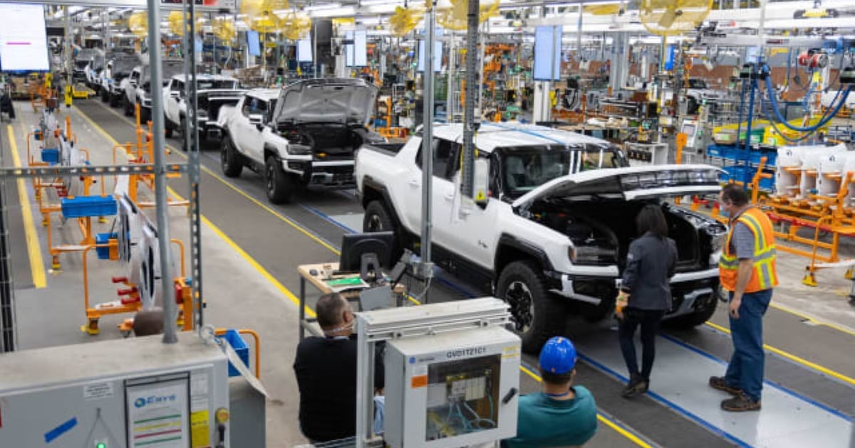 Suppliers Squeezed by Tariffs Seek OEM Customers’ Help