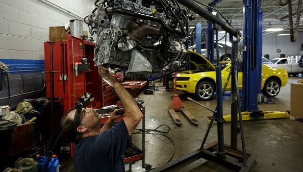 gettyimages-Technician Dan Pieroni at Raymond Chevrolet in Antioch, Illinois, 2014 - Copy