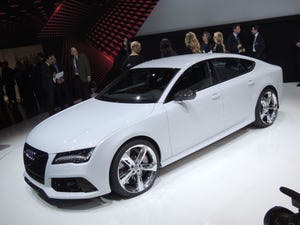 New 40L TFSI twinturbo V8 rated at 560 hp in Audi RS 7
