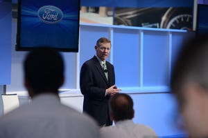 Mulally discuss future mobility at Detroit auto show