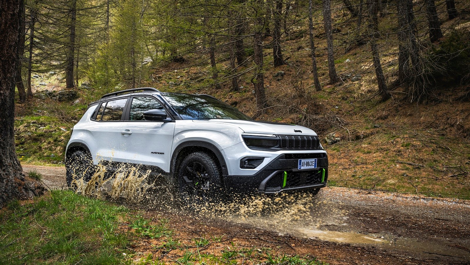Jeep Unveils All-Wheel Drive Mild-Hybrid Avenger - Vimarsana News