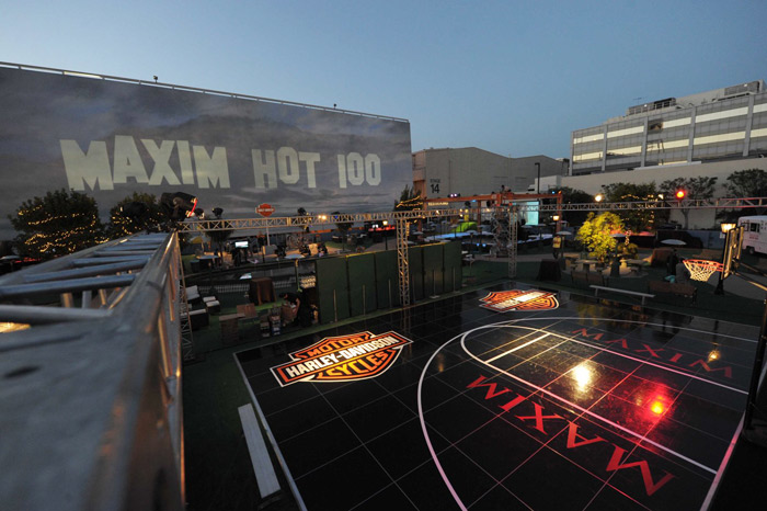 Maxim Party Delivers Grown-Up Playground for Men, With Abundant Girls ...