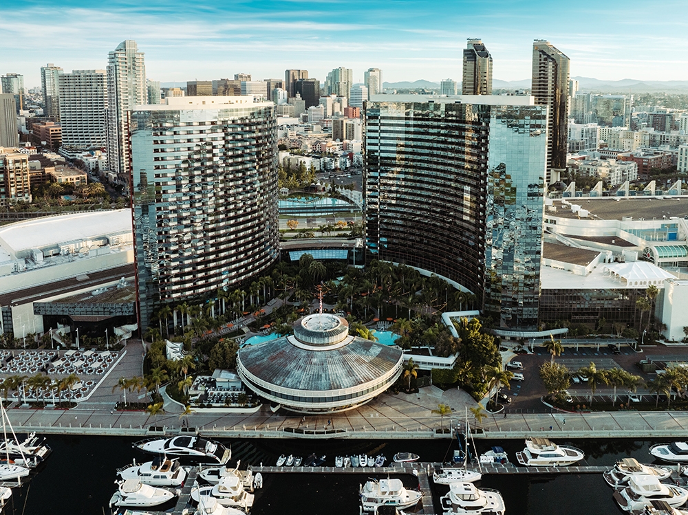 Marriott Marquis San Diego Marina facade