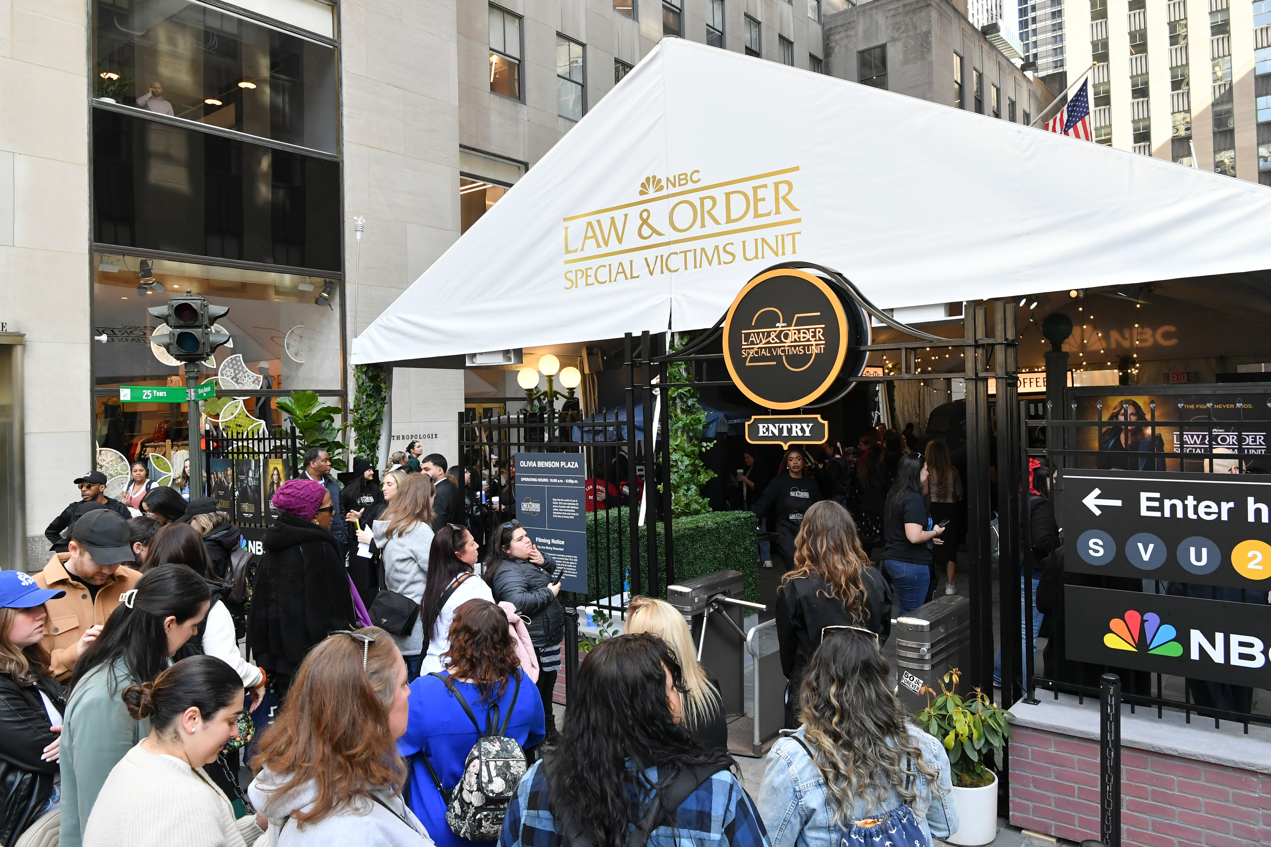 See How NBC Celebrated the 25th Anniversary of Law & Order: SVU