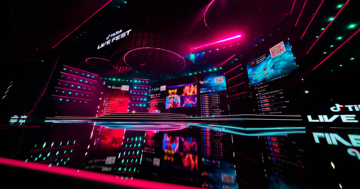 7 Show-Stopping Stage Design Ideas That Caught Our Attention