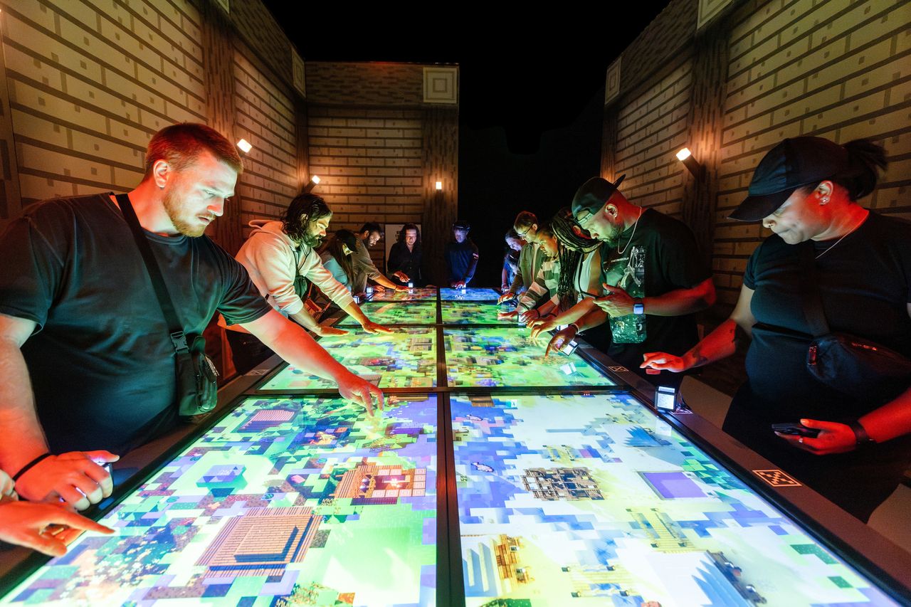 See How Minecraft Was Transformed Into a IRL Video Game