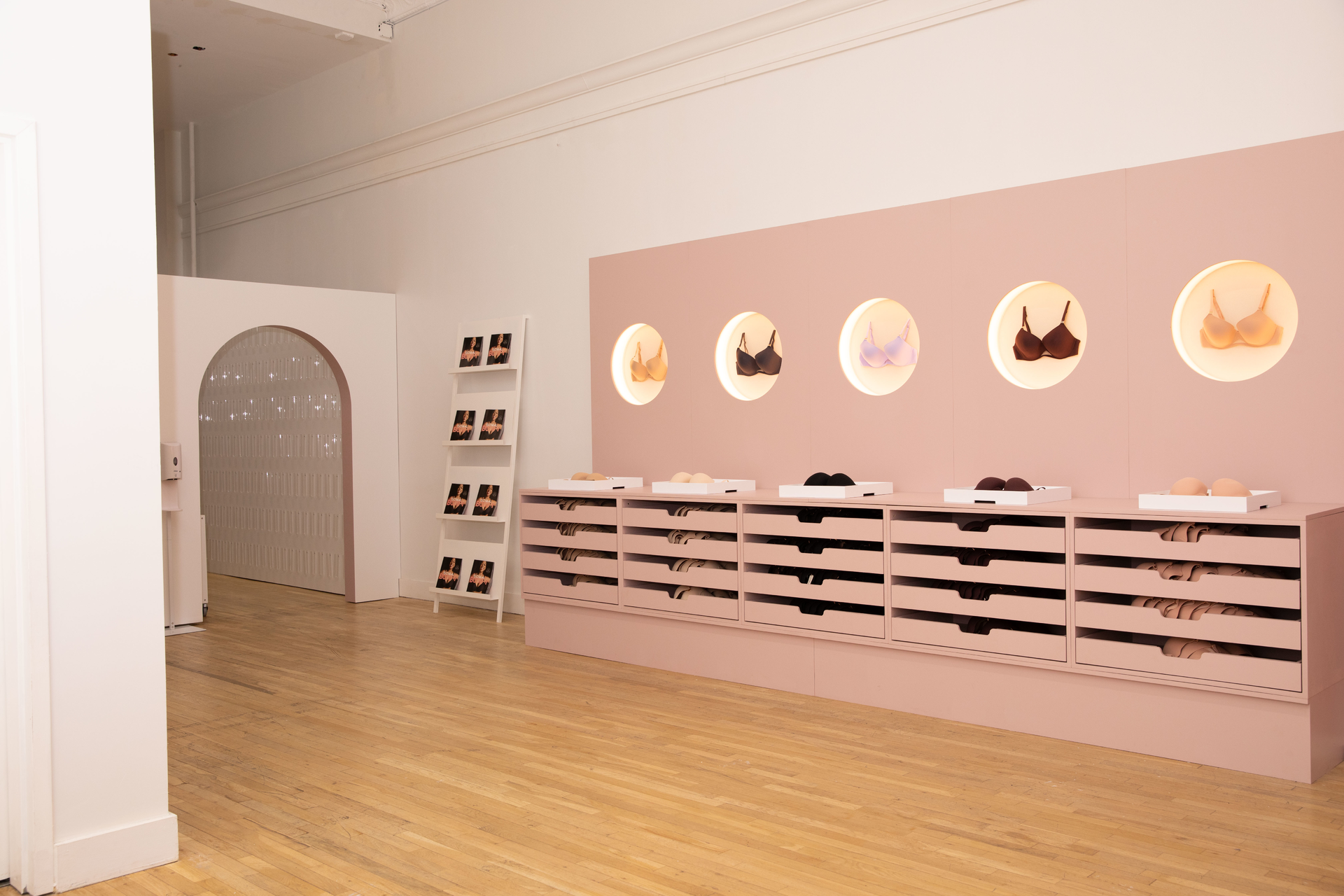 Soma's NYC Pop-Up Bra Shopping Experience