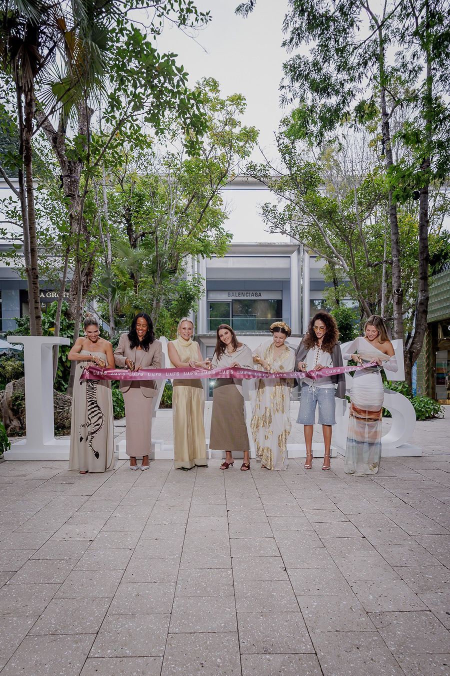 LAFSTemple-108.jpg LAFSTemple-108.jpg