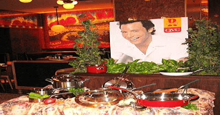 Rocco Makes Guests Do the Cooking