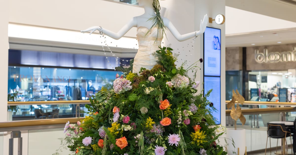 See This Impressive Floral Exhibition with Decked-Out Mannequins