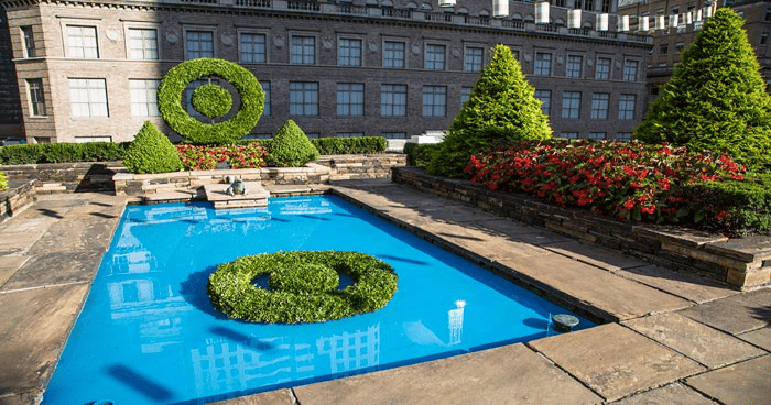 13 Standout Examples of Topiary at Events