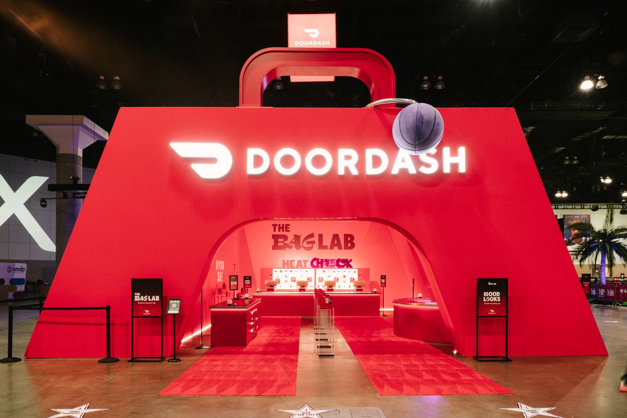 NBAU6580_NBACrossover26_Day1_GS_15.jpg NBAU6580_NBACrossover26_Day1_GS_15.jpg