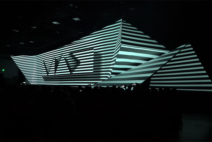 16 Mind-Blowing Examples of Projection Mapping