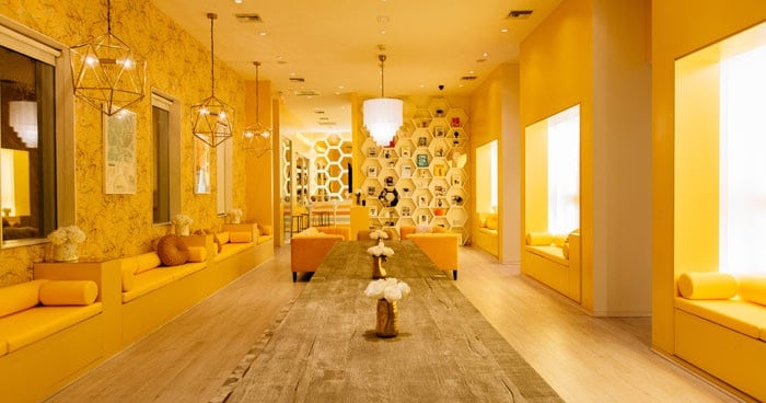 21 Events That Prove Monochromatic Color Schemes Are Anything But Boring 21 Events That Prove Monochromatic Color Schemes Are Anything But Boring