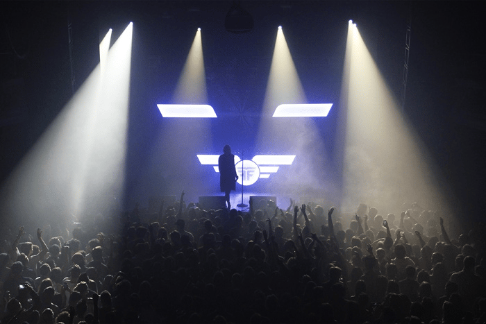 flight_facilities3_baileygreenwood.png flight_facilities3_baileygreenwood.png