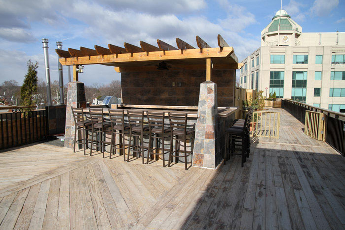 Arlington Rooftop Bar and Grill: New Virginia Eatery With Rooftop Event ...