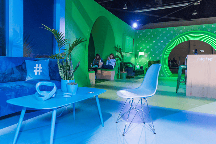 vidcon_2018_twitter_green_room_22_2.png vidcon_2018_twitter_green_room_22_2.png