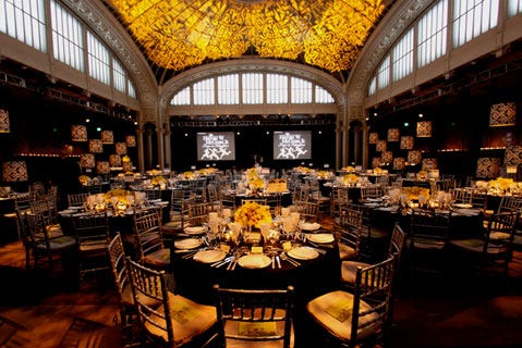 Lampshades Divide and Decorate McGraw-Hill Dinner, New Campaign Encourages Guests to Tweet Lampshades Divide and Decorate McGraw-Hill Dinner, New Campaign Encourages Guests to Tweet