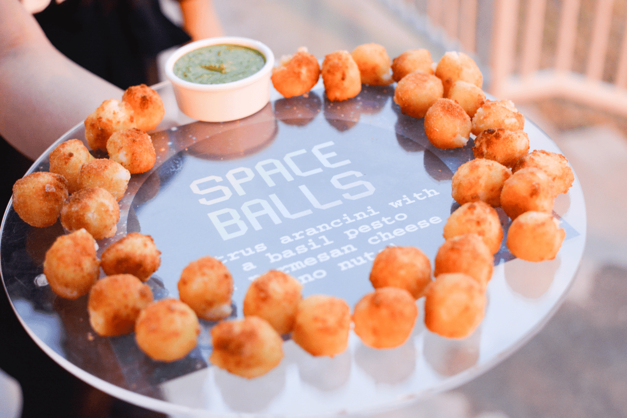 Space Rocks Menu 10 Best Ideas of the Week: A Giant Robin Redbreast, an Outer Space ...