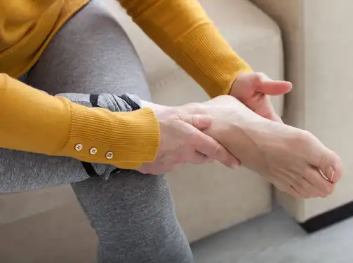 Podvrtnutí a natažení jsou běžným zraněním