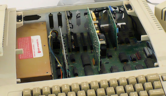 A History of Gaming Platforms: The Apple II