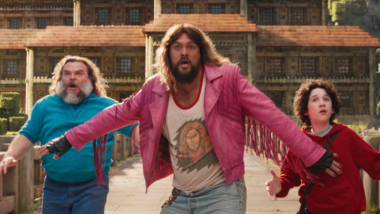 Minecraft电影全球票房突破5.5亿美元:这款热门游戏改编电影为什么如此受欢迎?-iDomino