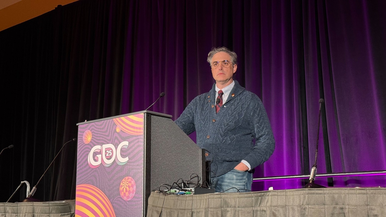 GDC speaker Josh Sawyer at podium GDC speaker Josh Sawyer at podium