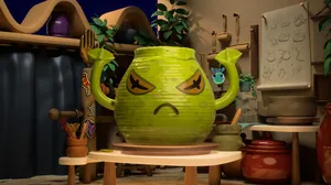A piece of pottery from Kiln, ready to fight A piece of pottery from Kiln, ready to fight