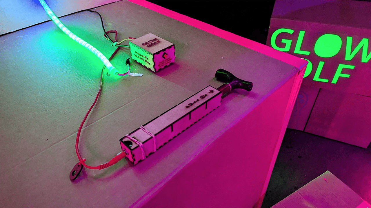 The unique putter controller for Glow Golf The unique putter controller for Glow Golf