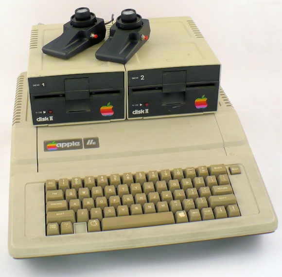 A History of Gaming Platforms: The Apple II