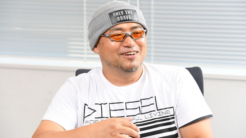 Hideki Kamiya photographed during an interview with Famitsu in 2017