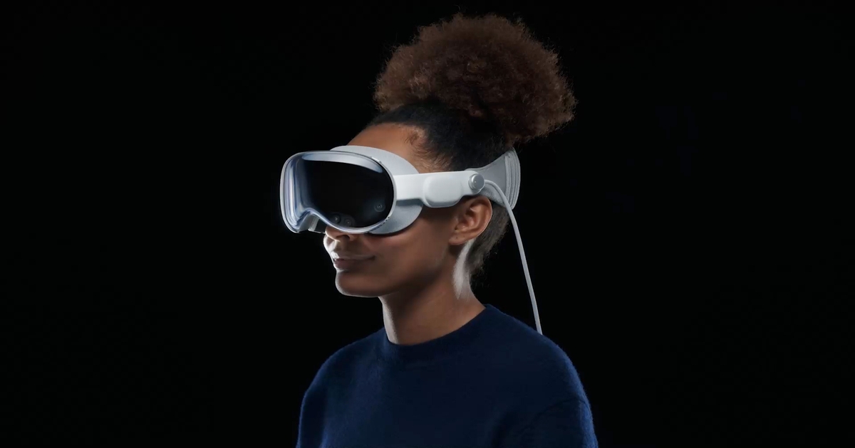 Reality check for VR: Omdia forecasts decline as Apple’s entry fails to galvanize market