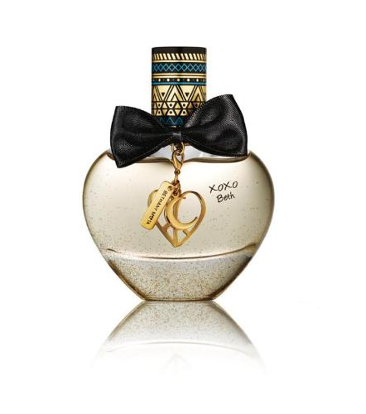 YouTube Star Creates Perfume YouTube Star Creates Perfume