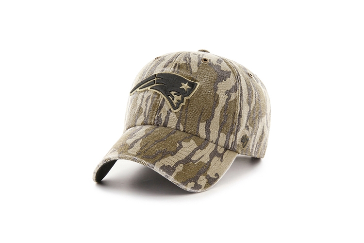 PHILADELPHIA EAGLES CAMO '47 CLEAN UP