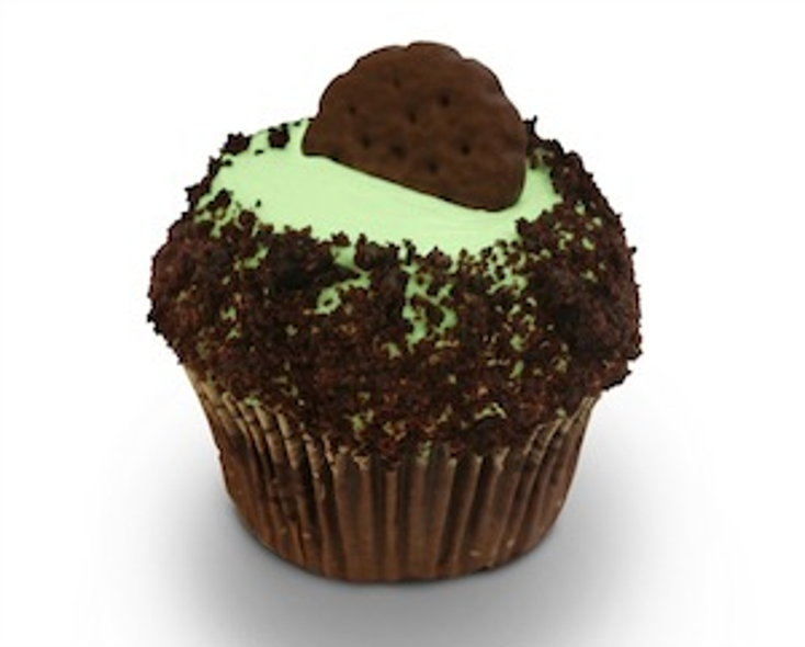 Crumbs Bakes Up New Girl Scouts Cupcakes Crumbs Bakes Up New Girl Scouts Cupcakes