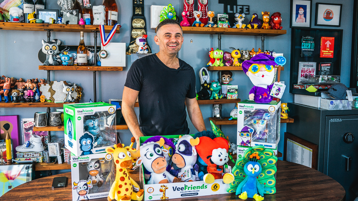 Vaynerchuk with the VeeFriends collectables. Vaynerchuk with the VeeFriends collectables.