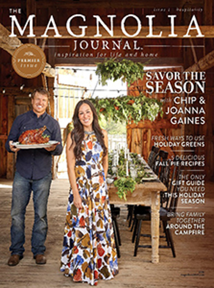 ‘Fixer Upper’ Stars Unveil Wallpaper, Magazine ‘Fixer Upper’ Stars Unveil Wallpaper, Magazine