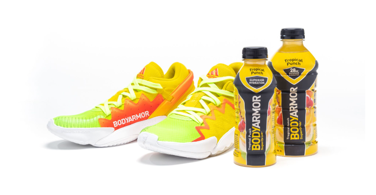 Fruit groente commentator Hobart Adidas Laces Up Donovan Mitchell, BODYARMOR Shoe Deal | License Global