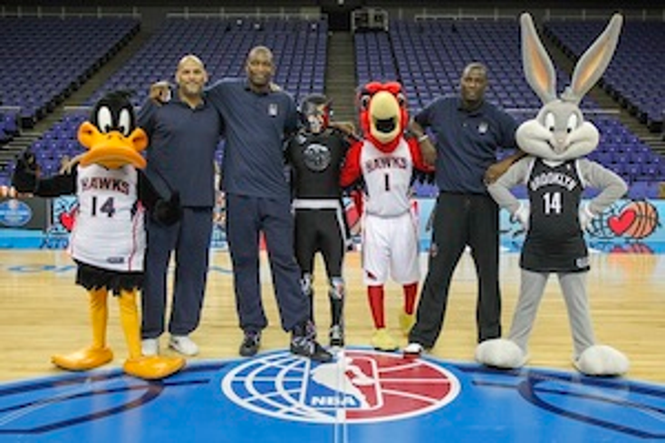 WBCP, NBA Host Looney Tunes B-Ball Clinic WBCP, NBA Host Looney Tunes B-Ball Clinic