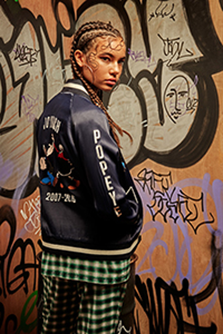 King Dresses Popeye in Joyrich King Dresses Popeye in Joyrich